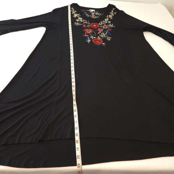 Caite Women's Black Embroidered Long Sleeve Dress - Picture 11 of 11